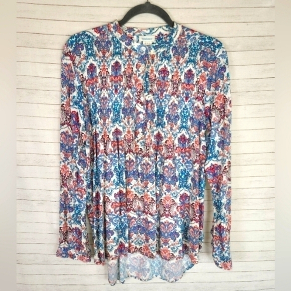 SUNDANCE FLORAL PLEATED BUTTON DOWN, SZ LARGE - Picture 1 of 8